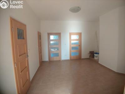 Rent apartment 2+1 Tábor, Farského č. 4