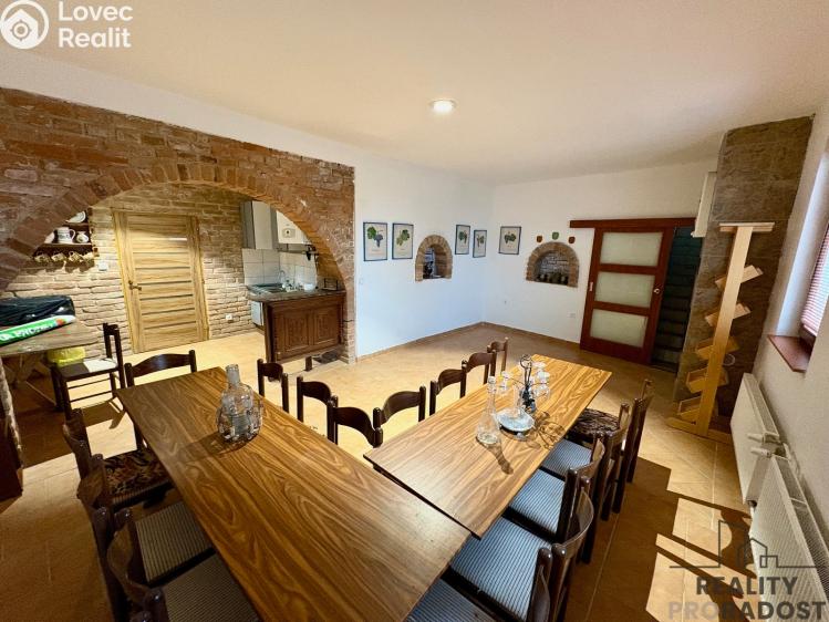 Продажа гостиницы Zaječí, Zahradní 621 č. 27