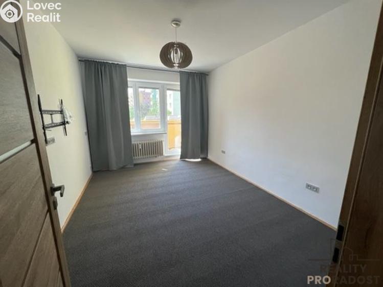 Pronájem bytu 2+1 Hodonín, Velkomoravská č. 7