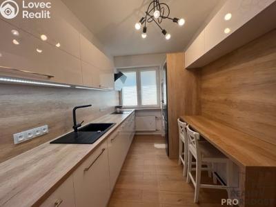 Оренда квартири 2+1 Hodonín, Velkomoravská č. 1