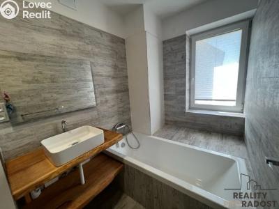 Оренда квартири 2+1 Hodonín, Velkomoravská č. 4