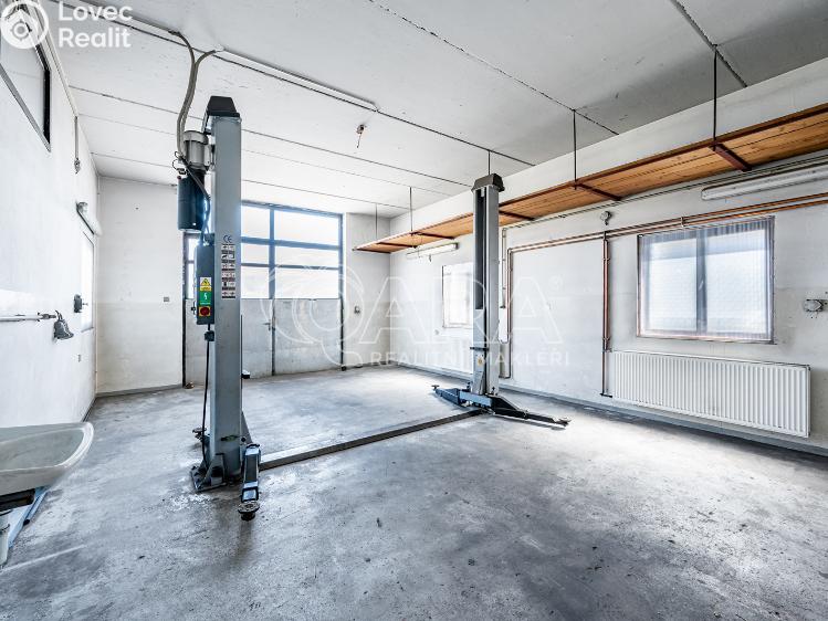 Prodej výrobní haly Bzová č. 5