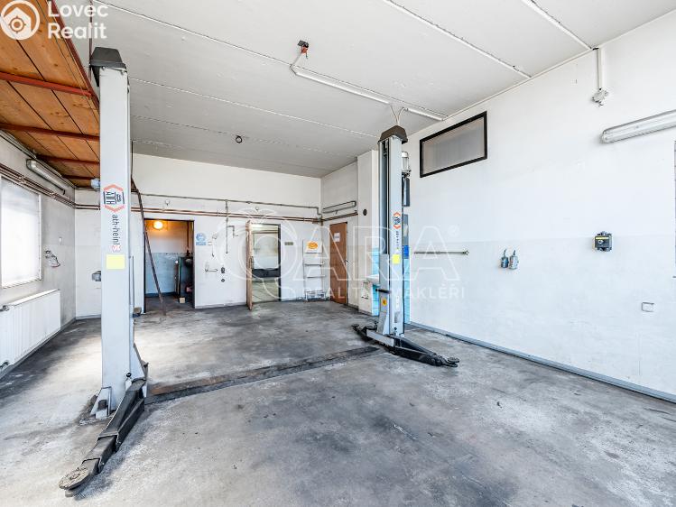 Prodej výrobní haly Bzová č. 10