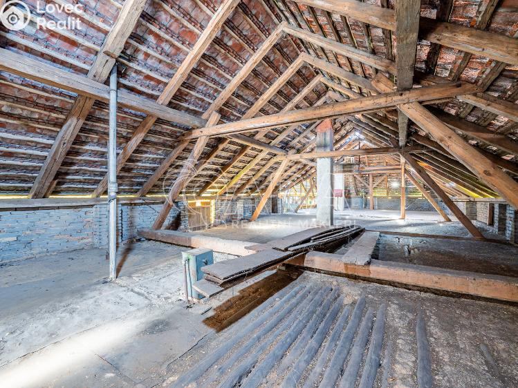 Prodej výrobní haly Bzová č. 34