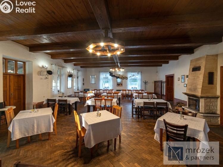 Prodej restaurace Návsí č. 9