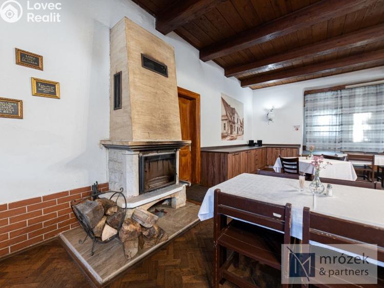 Prodej restaurace Návsí č. 10