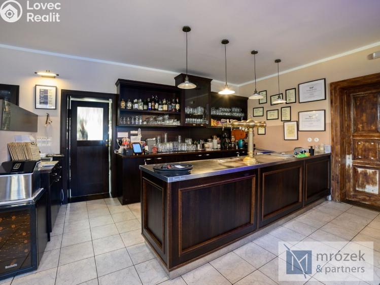 Prodej restaurace Návsí č. 11