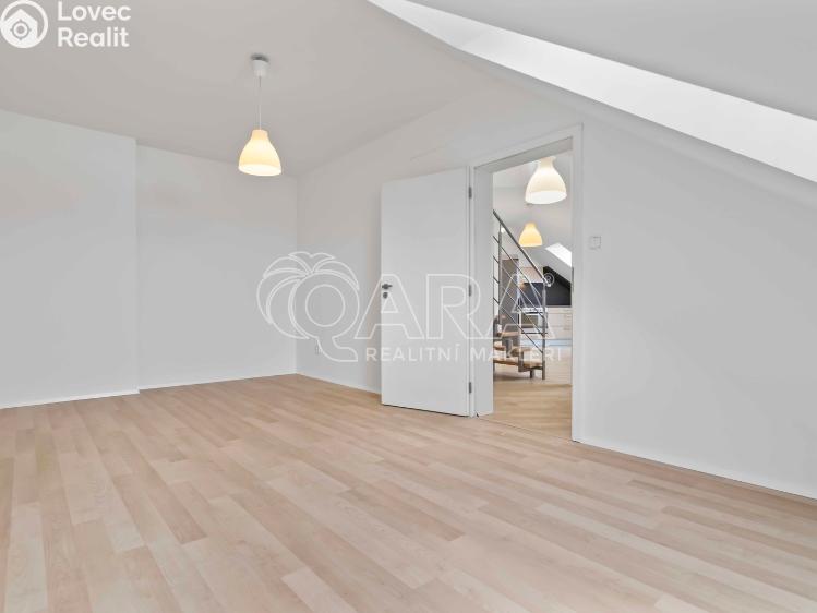 Rent apartment 3+KK Praha, Spojovací 205/24 č. 10