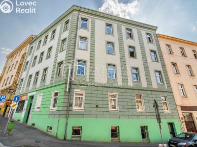 Pronájem bytu 3+KK Praha, Spojovací č. 3