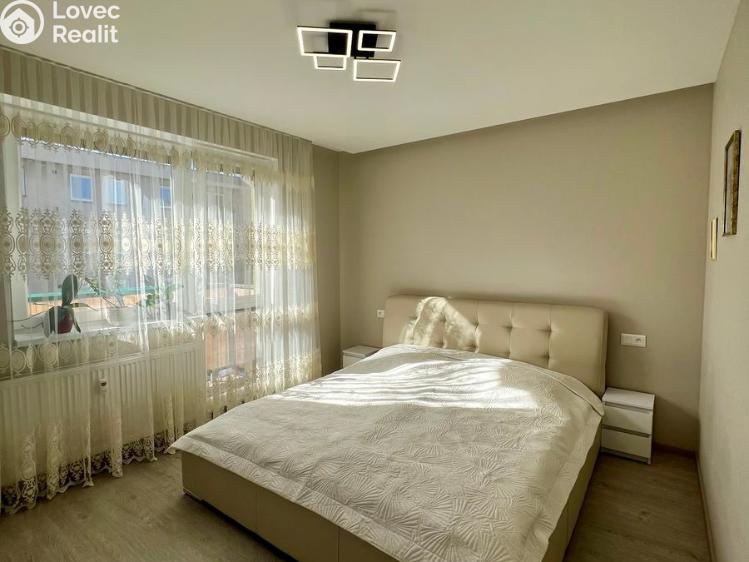 Prodej bytu 3+1 Jesenice č. 22