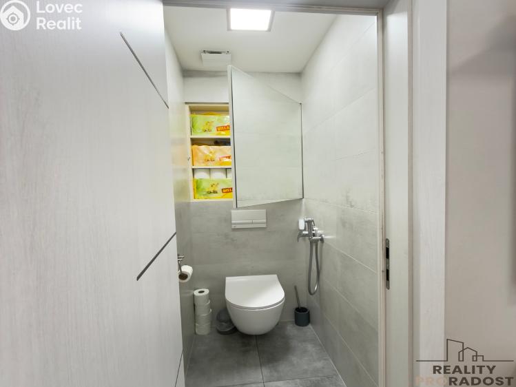 Prodej bytu 3+1 Jesenice č. 30