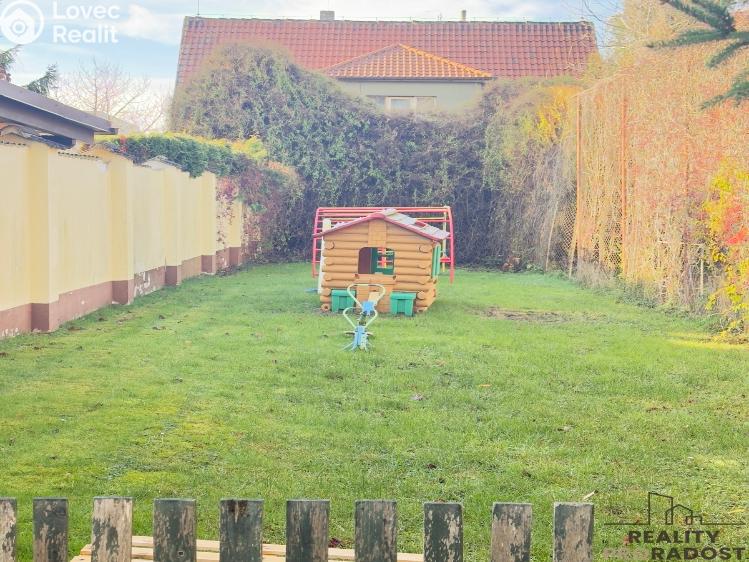 Prodej bytu 3+1 Jesenice č. 32