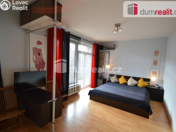 Pronájem bytu 1+KK Praha 5, Na Hřebenkách č. 2