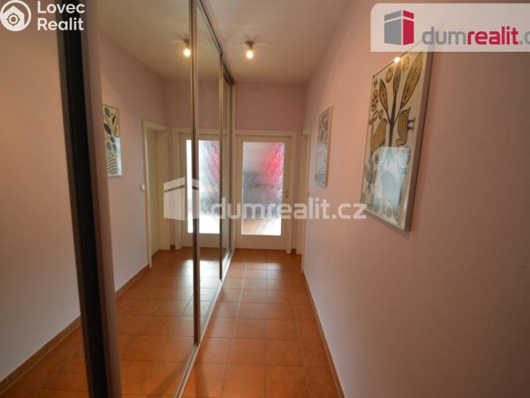 Pronájem bytu 1+KK Praha 5, Na Hřebenkách č. 11