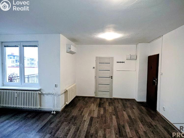 Pronájem bytu 2+1 Hodonín, Masarykovo nám. č. 2