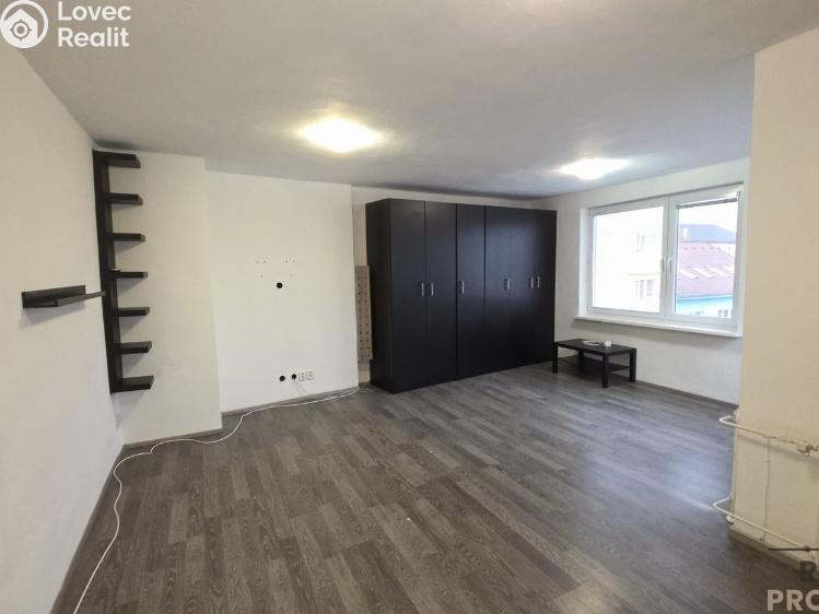 Pronájem bytu 2+1 Hodonín, Masarykovo nám. č. 5