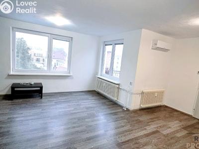 Pronájem bytu 2+1 Hodonín, Masarykovo nám. č. 6