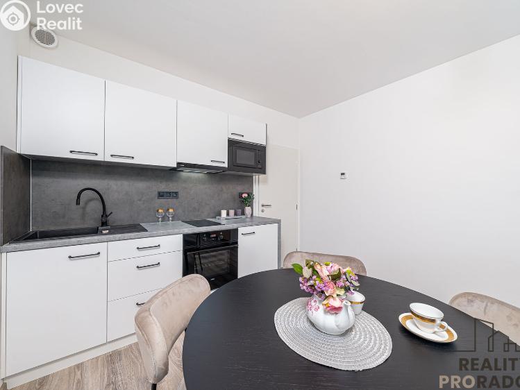 Pronájem bytu 1+KK Olomouc, Frištenského č. 12