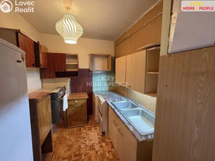 Prodej bytu 2+KK Praha 11, Hráského č. 5