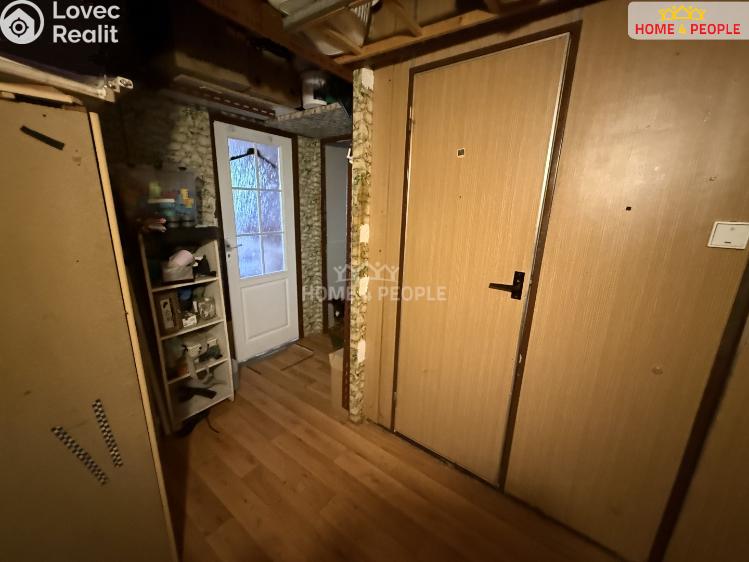 Prodej bytu 2+KK Praha 11, Hráského č. 17