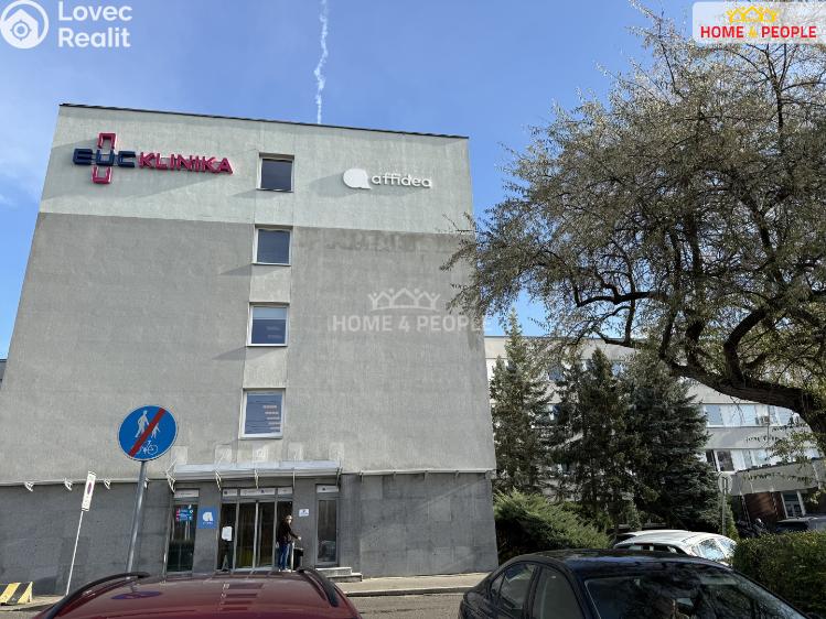 Prodej bytu 2+KK Praha 11, Hráského č. 28