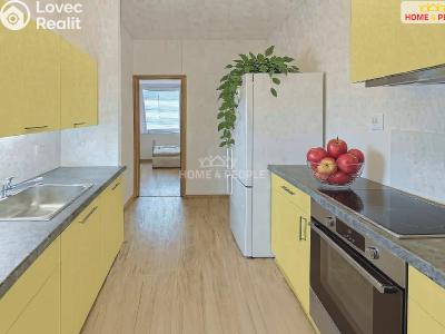 Prodej bytu 2+KK Praha 11, Hráského č. 2