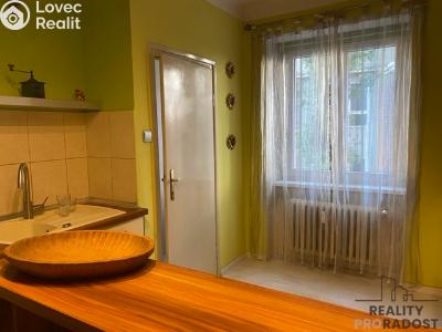 Аренда квартиры 2+1 Olomouc, Charkovská č. 6