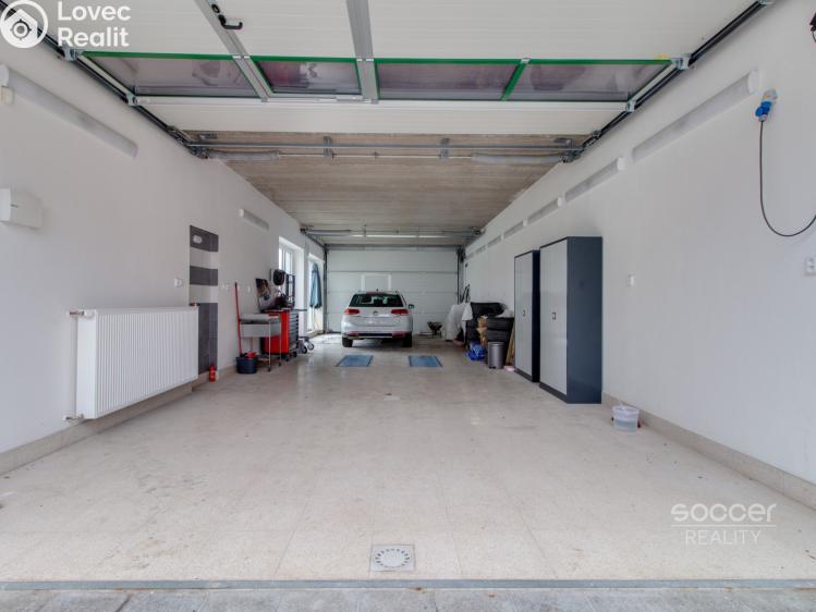 Pronájem bytu 2+KK Jirny, Dělnická č. 13