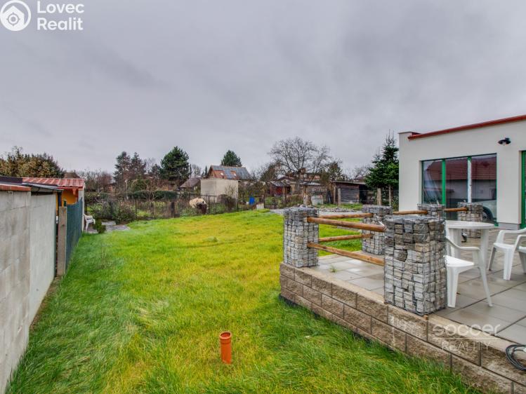 Pronájem bytu 2+KK Jirny, Dělnická č. 15