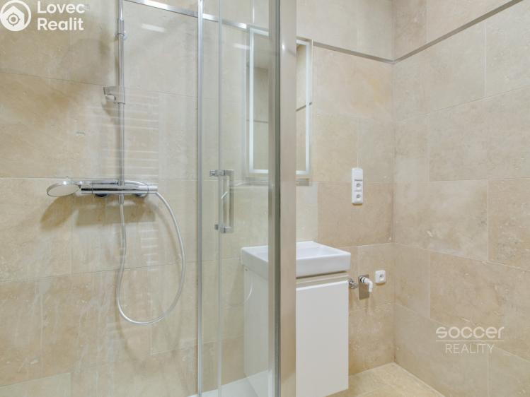 Pronájem bytu 2+KK Jirny, Dělnická č. 7