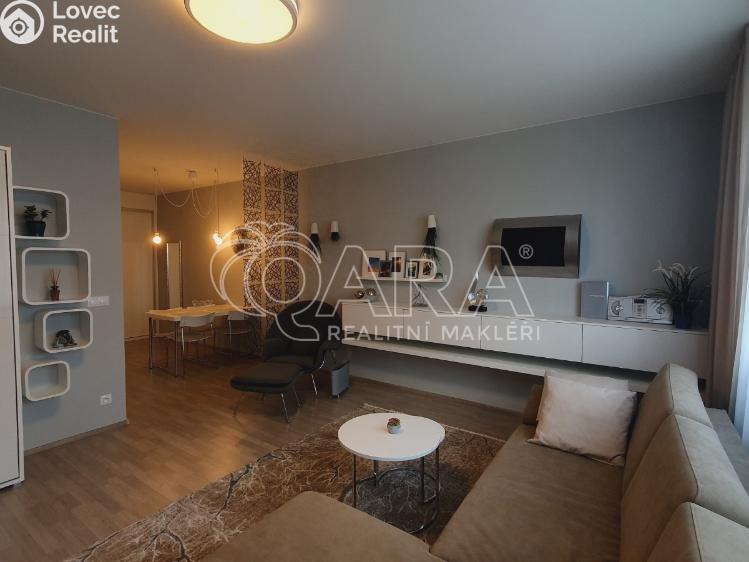 Pronájem bytu 1+KK Praha, Petržílkova 2835/1 č. 6