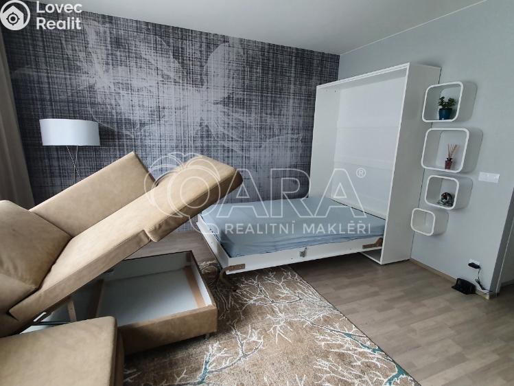 Pronájem bytu 1+KK Praha, Petržílkova 2835/1 č. 9