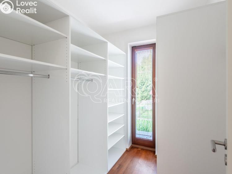 Pronájem vily Statenice, U Školy 405 č. 19