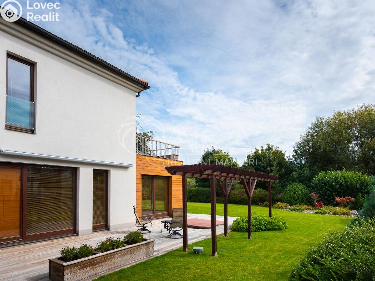 Pronájem vily Statenice, U Školy 405 č. 25