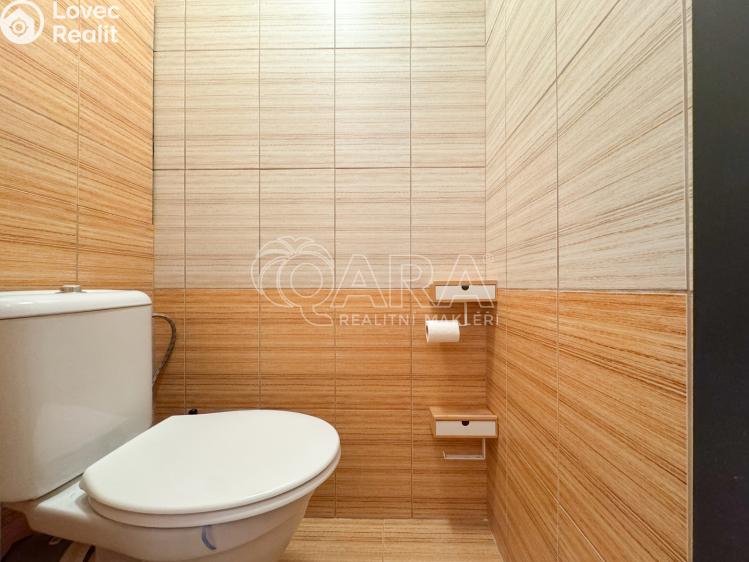 Pronájem bytu 3+1 České Budějovice, J. Opletala 833/53 č. 18