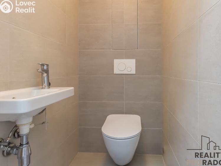 Prodej bytu 3+KK Neratovice, Byškovická 172 č. 10