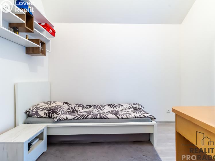 Prodej bytu 3+KK Neratovice, Byškovická 172 č. 13