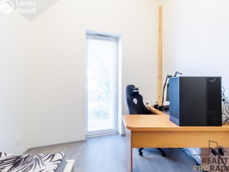 Prodej bytu 3+KK Neratovice, Byškovická 172 č. 14