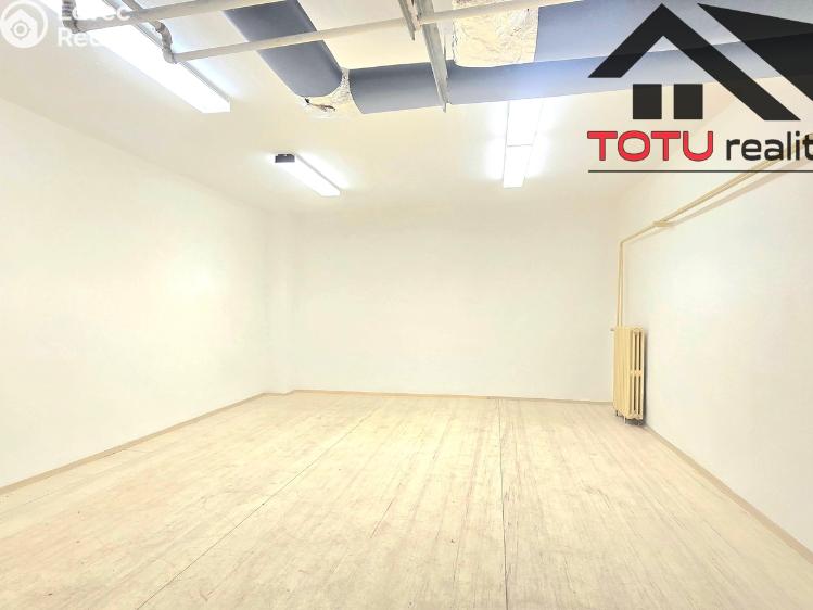 Pronájem skladového prostoru Chrudim, Palackého třída č. 2