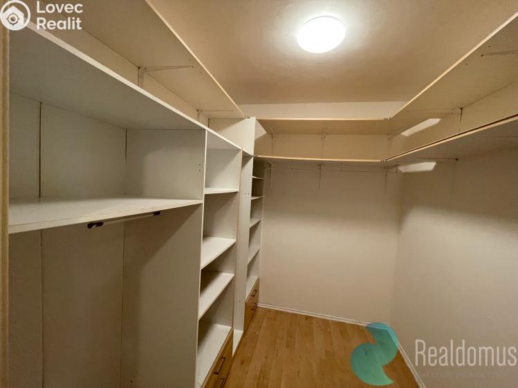 Prodej bytu 3+KK Praha, Elišky Přemyslovny č. 9