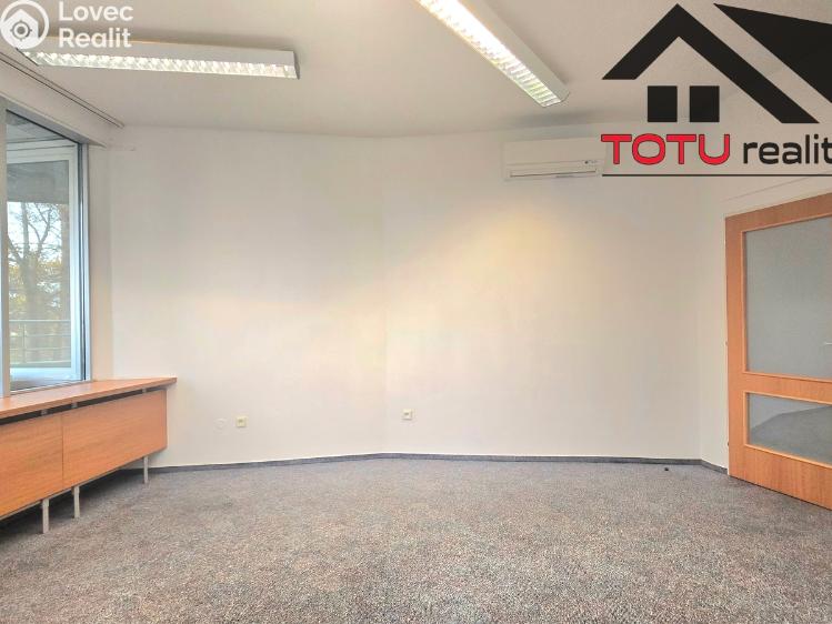 Pronájem kanceláře Chrudim, Palackého třída č. 4