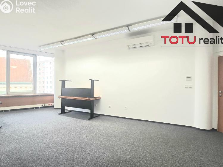 Pronájem kanceláře Chrudim, Palackého třída č. 3