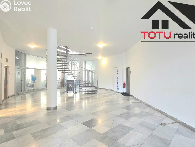 Rent office space Chrudim, Palackého třída č. 6