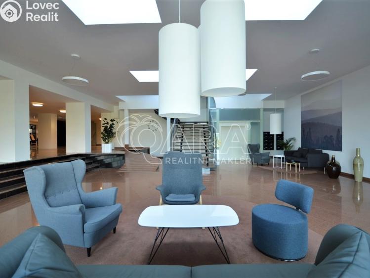 Pronájem bytu 1+1 Praha, Peroutkova 570/83 č. 25