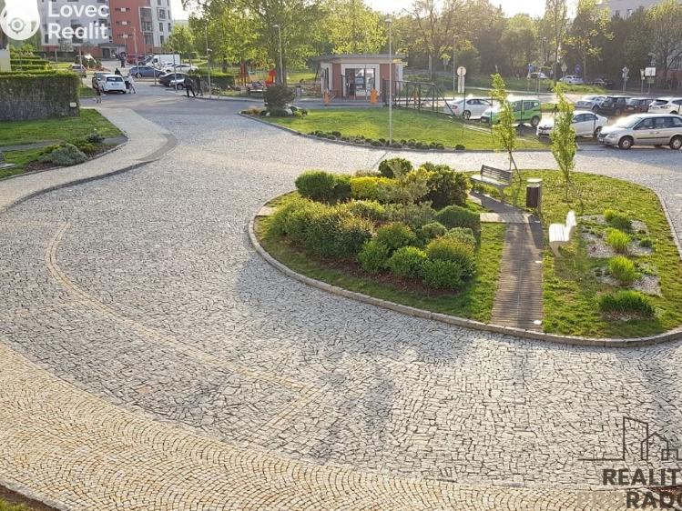 Pronájem bytu 3+KK Praha, Nademlejnská č. 11