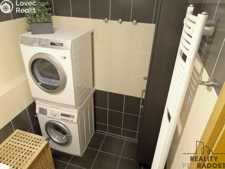 Аренда квартиры 3+KK Praha, Nademlejnská č. 3