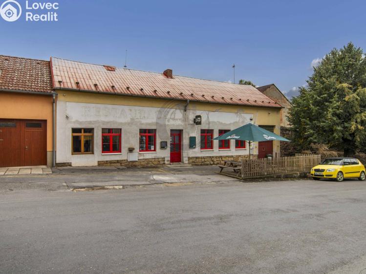 Продажа семейного дома Zlonice, Revoluční č. 1