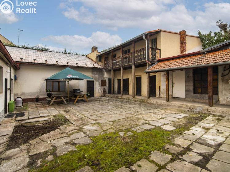 Продажа семейного дома Zlonice, Revoluční č. 5