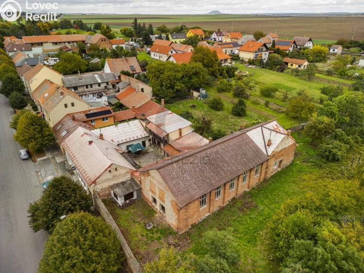 Продажа семейного дома Zlonice, Revoluční č. 14