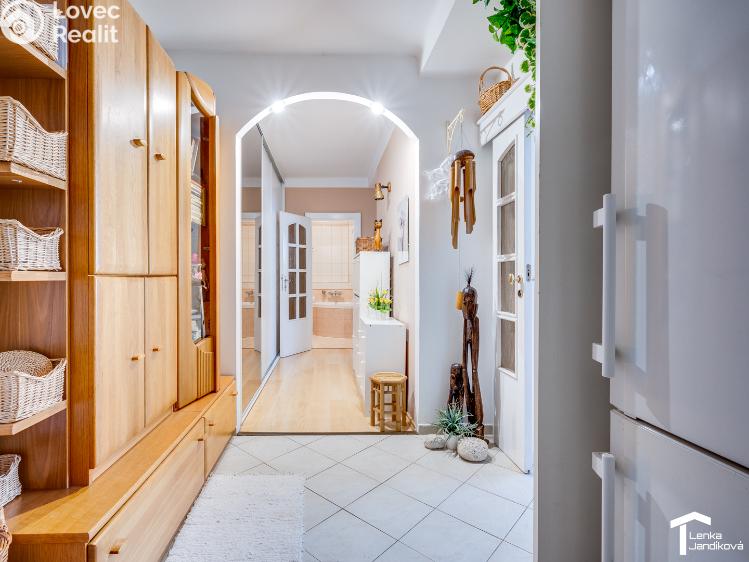 Pronájem bytu 2+1 Pardubice, Sladkovského 1530 č. 7